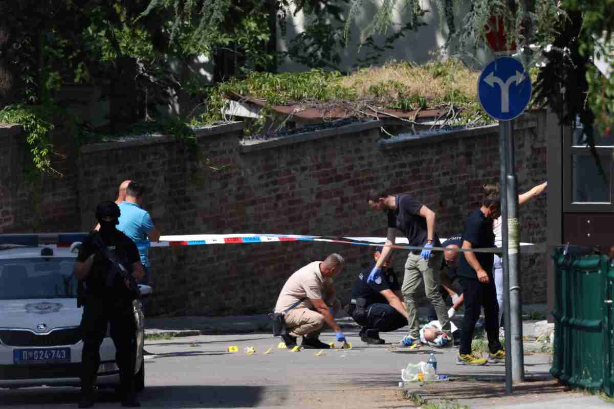 Belgrado, attacco all'ambasciata israeliana