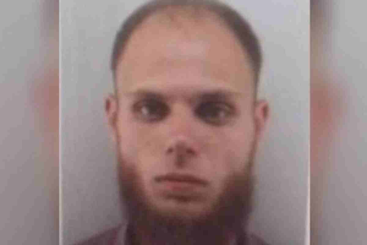 Miloš (Salahudin) Žujović- chi è l'attentatore che ha attaccato l'ambasciata israeliana a Belgrado