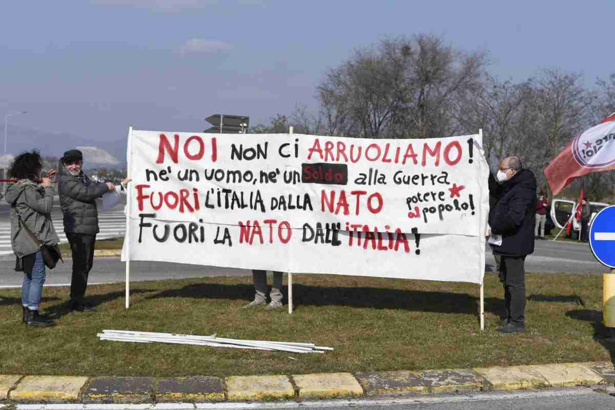 All’Aeronautica sono state assegnate circa 35 bombe B61, che si trovano nelle basi aeree di Aviano e Ghedi