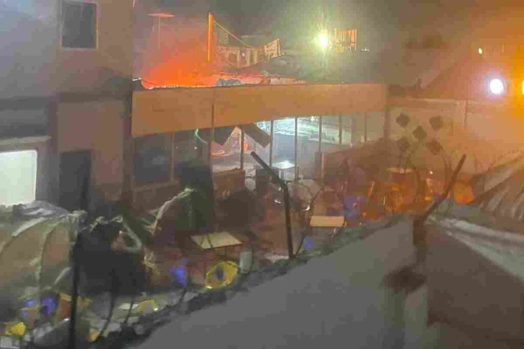 Mogadiscio, esplosione in un ristorante: almeno nove morti e venti feriti in un attentato