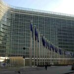 "Viola il Digital Service Act": la Commissione Ue contro X