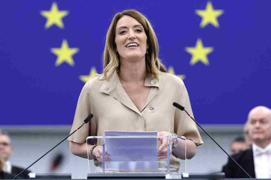 Roberta Metsola rieletta presidente dell'Eurocamera: "Vogliamo un'Europa per tutti"