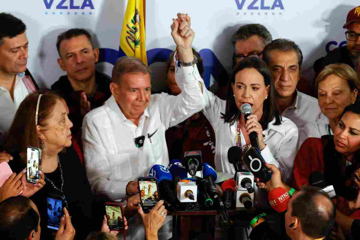 Maria Corina Machado, leader dell'opposizione venezuelana, non ha riconosciuto l'esito ufficiale del voto: “Il nuovo presidente eletto è Edmundo Gonzalez Urrutia"