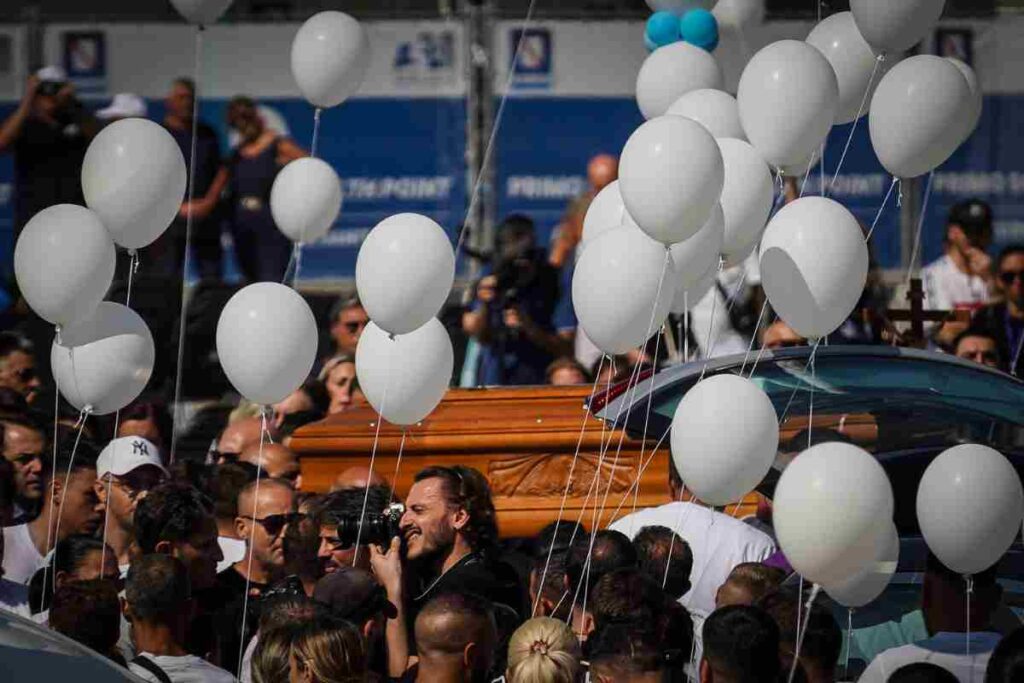 Vela Celeste, giorno dei funerali